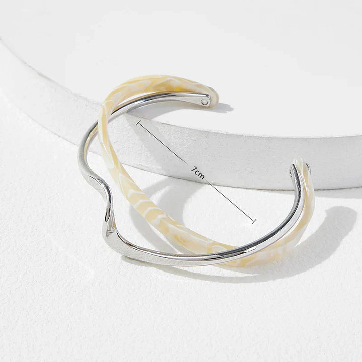 Zariah - Κυματιστό Ανοιχτό Βραχιόλι