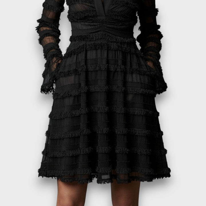 Zaina - Φόρεμα με υφή και φούντες