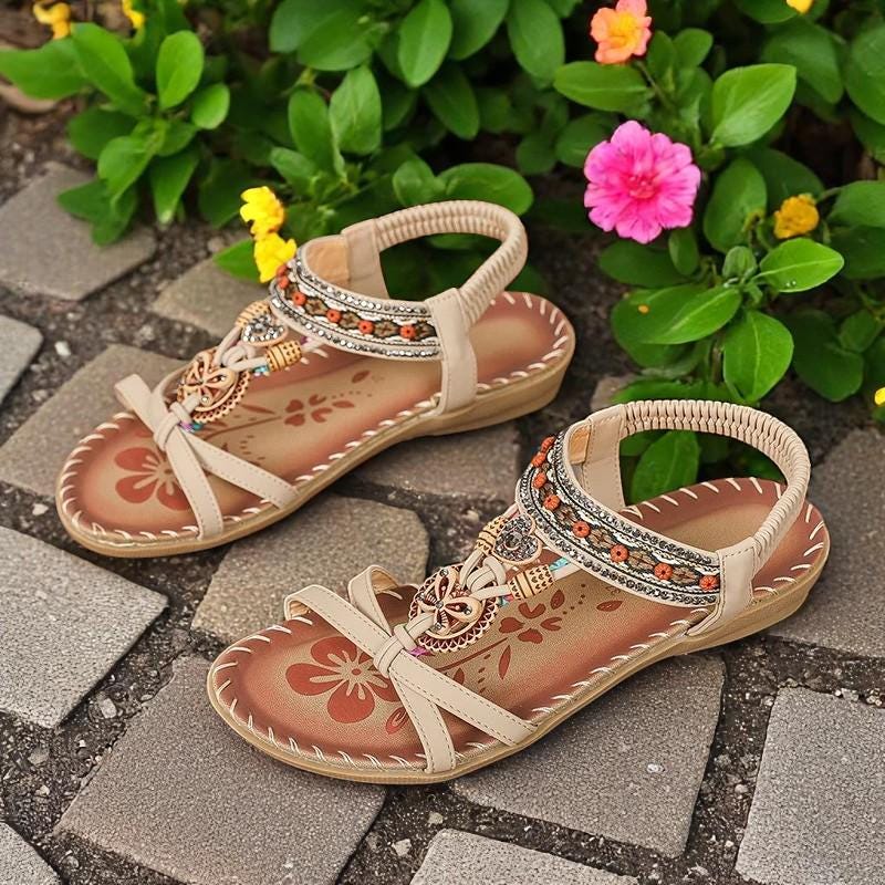 Velsa - Διακοσμημένα ρωμαϊκά σανδάλια